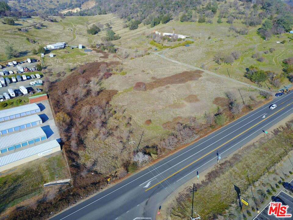 8909 State Highway 20 Property Photo 3