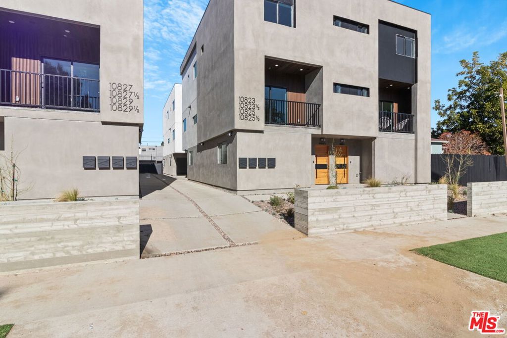 10821 Hartsook Street Property Photo 2