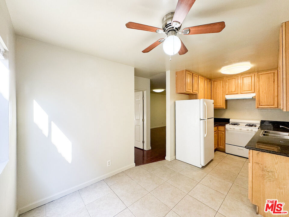 4375 York Boulevard 123 Property Photo