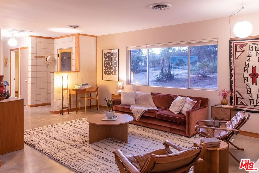 56606 Navajo Trail Property Photo