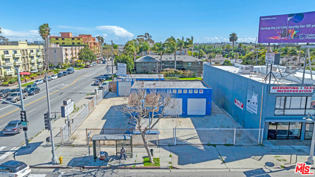 11708 W Pico Boulevard Property Photo 5