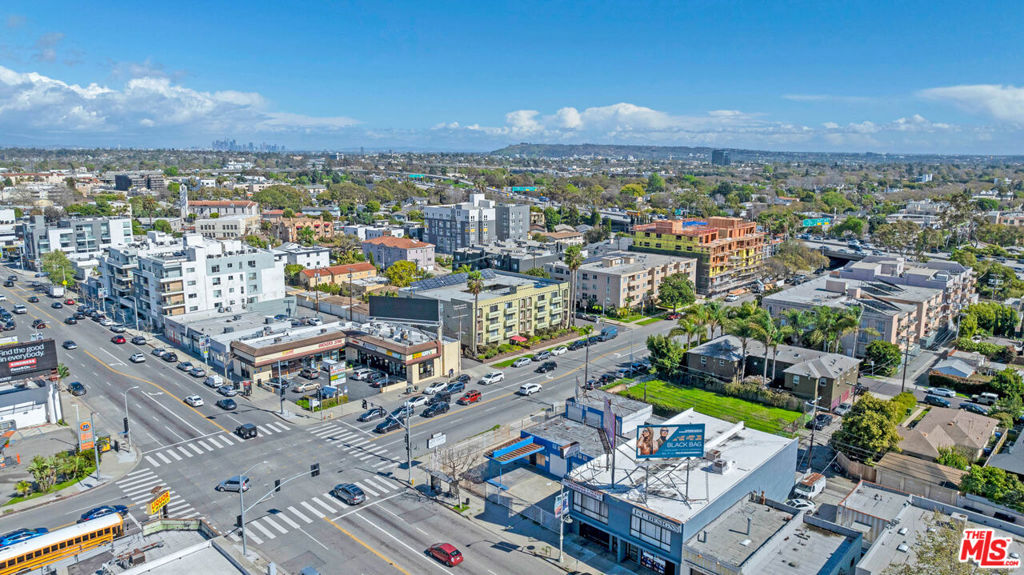 11708 W Pico Boulevard Property Photo 12