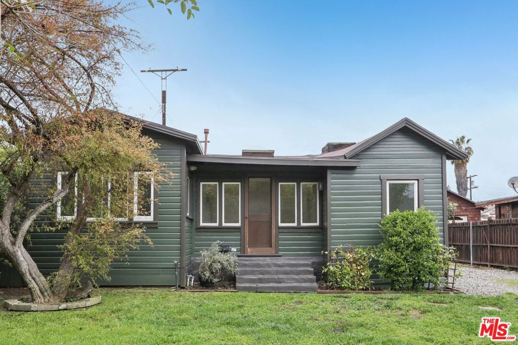 2747 Denby Avenue Property Photo
