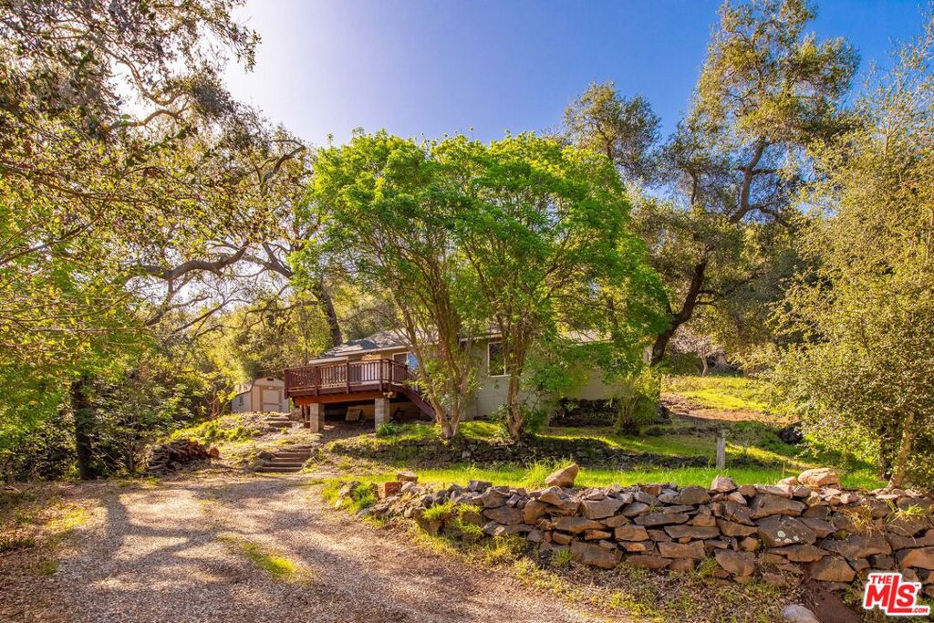 800 N Topanga Canyon Boulevard Property Photo