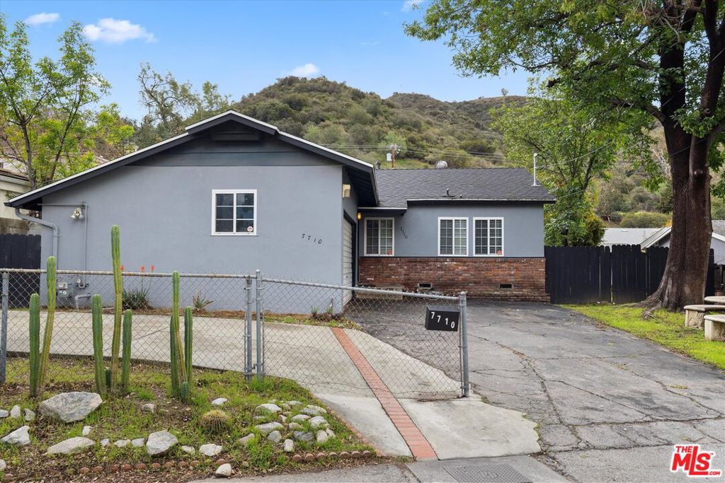 7710 Thousand Oaks Drive Property Photo