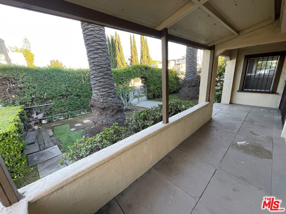 1185 N Normandie Avenue Property Photo 6