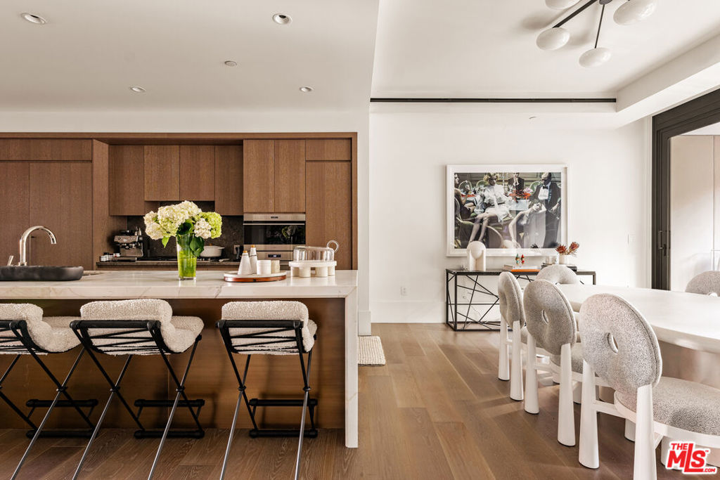 8420 W Sunset Boulevard 306 Property Photo 7