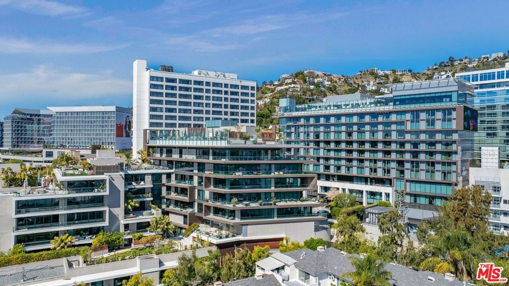 8420 W Sunset Boulevard 306 Property Photo 20