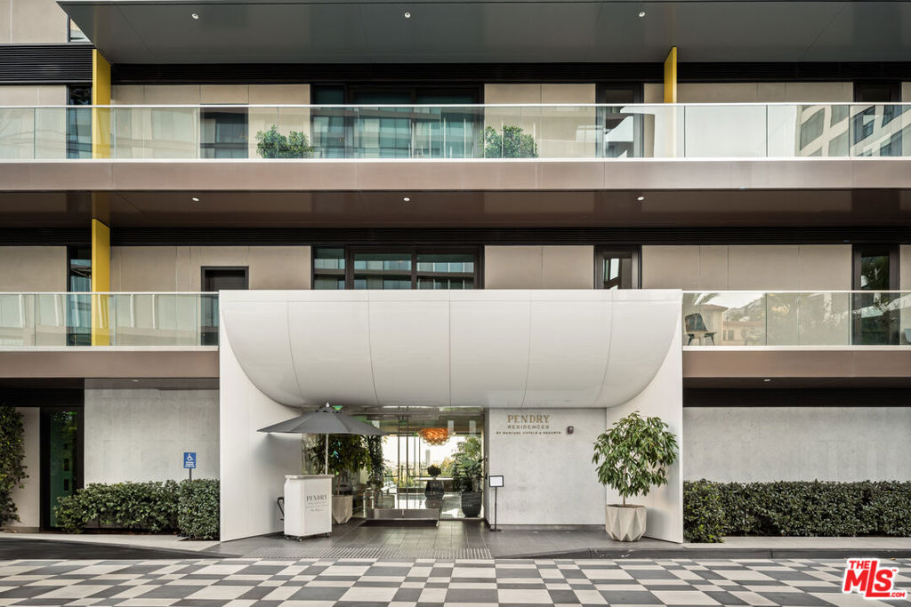 8420 W Sunset Boulevard 306 Property Photo 22