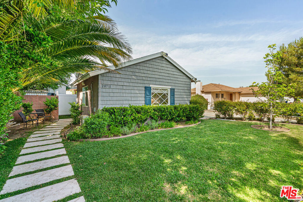 20711 Bassett Street Property Photo