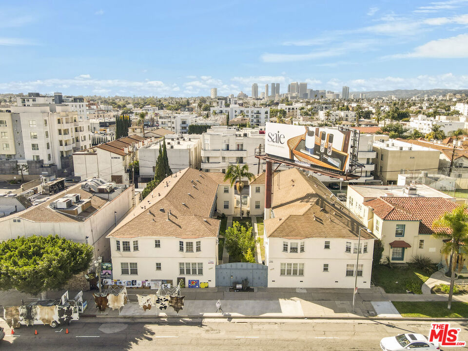 1239 S La Cienega Boulevard Property Photo