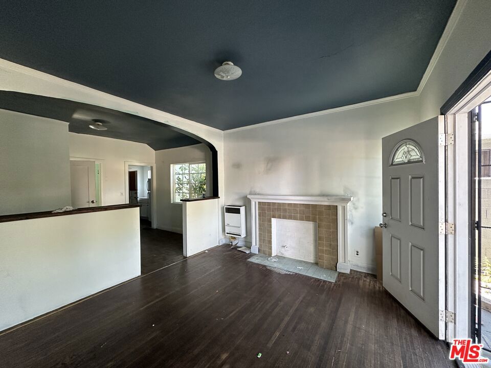 1117 N Alexandria Avenue Property Photo 31