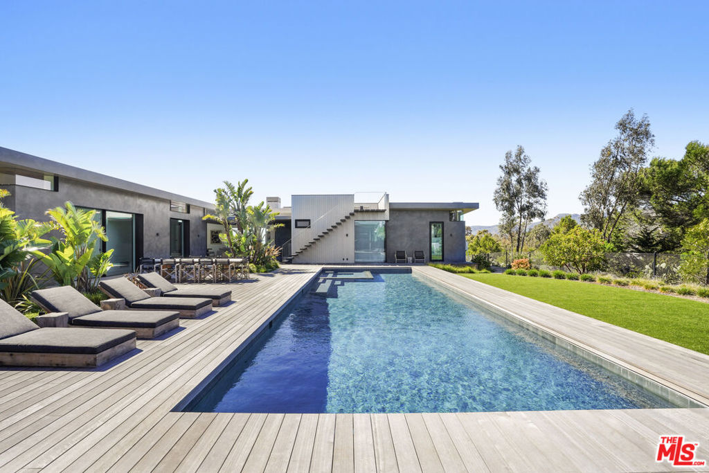 6755 Dume Drive Property Photo 1