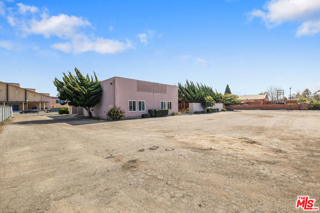 375 S K Street Property Photo 46