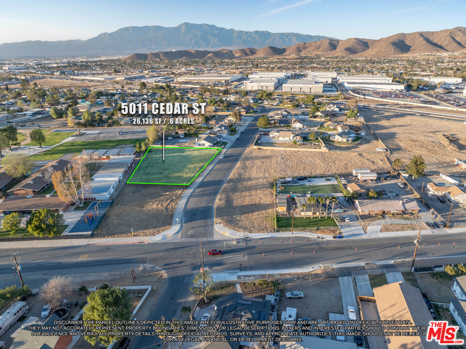 5011 Cedar Street Property Photo