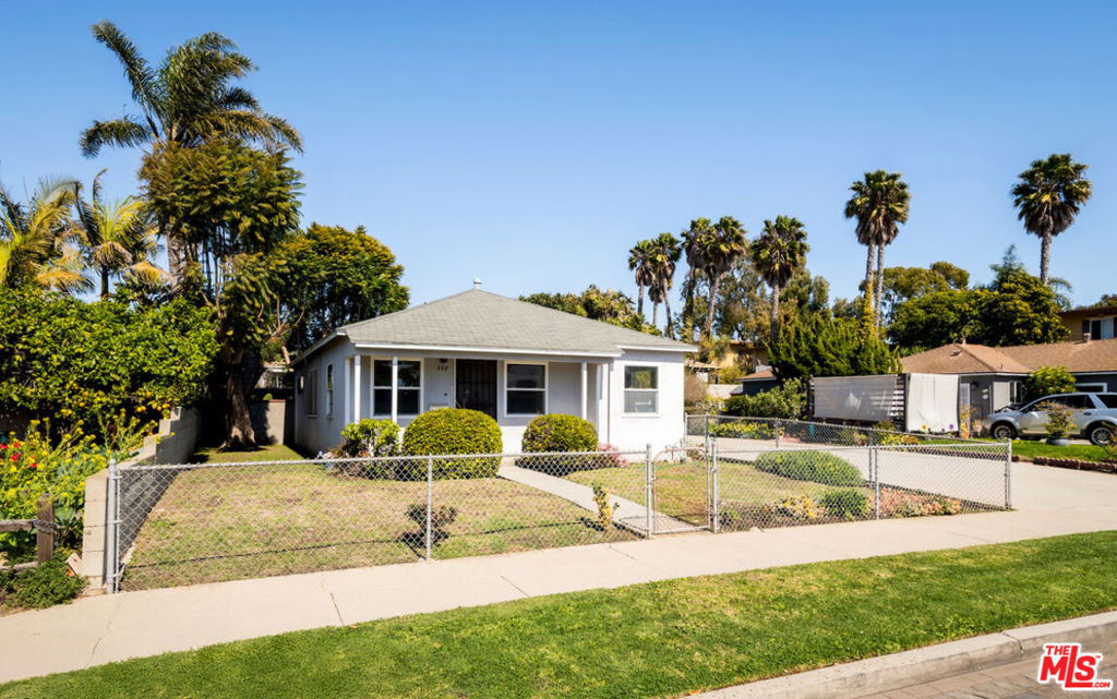 838 W 29th Street Property Photo