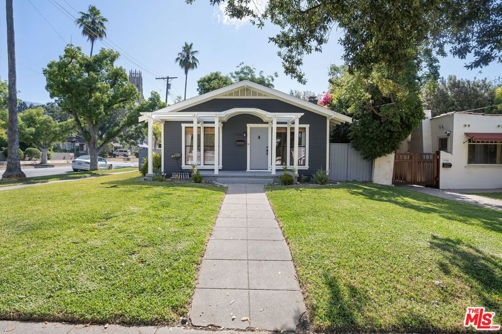 1732 Fiske Avenue Property Photo
