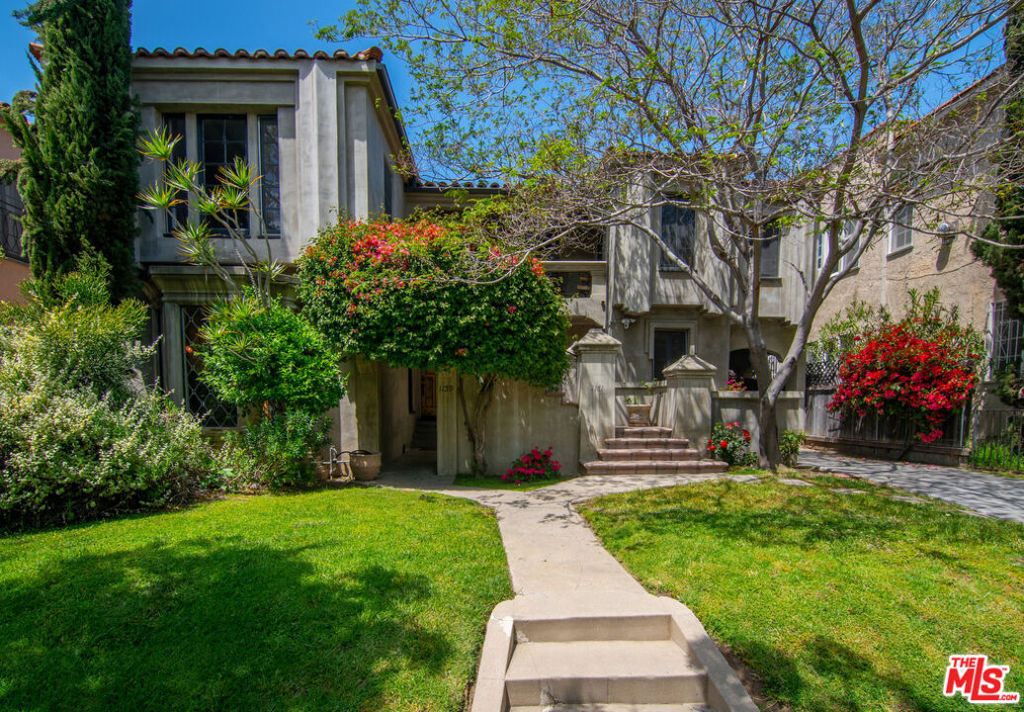 1159 S Hayworth Avenue Property Photo