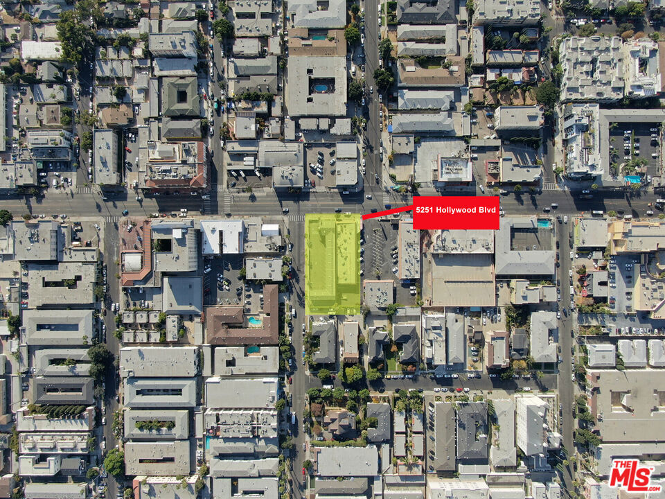 5251 Hollywood Boulevard Property Photo 18