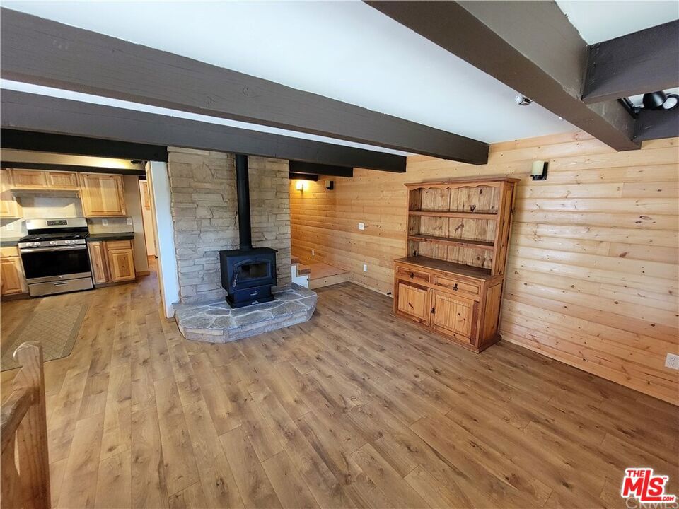 30852 All View Drive Property Photo 6