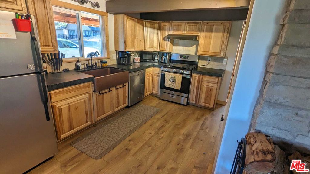 30852 All View Drive Property Photo 8