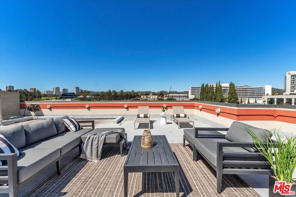 9950 Durant Drive Penthouse Property Photo