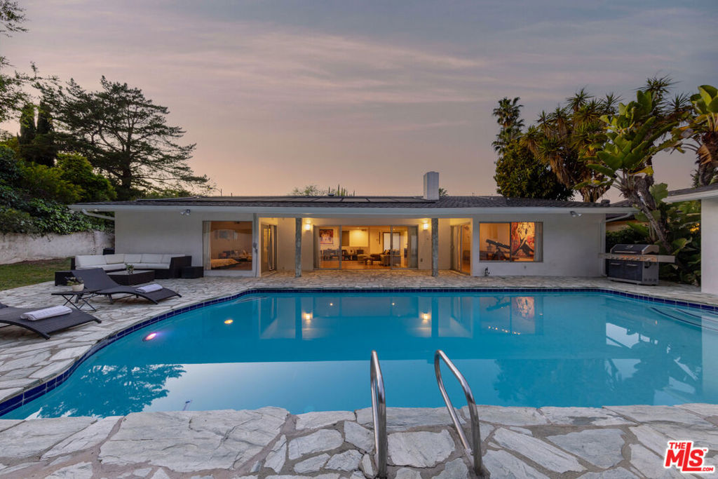 3700 Regal Vista Drive Property Photo