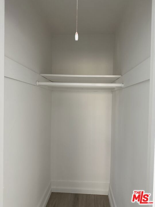 154 S Manhattan Place Property Photo 11