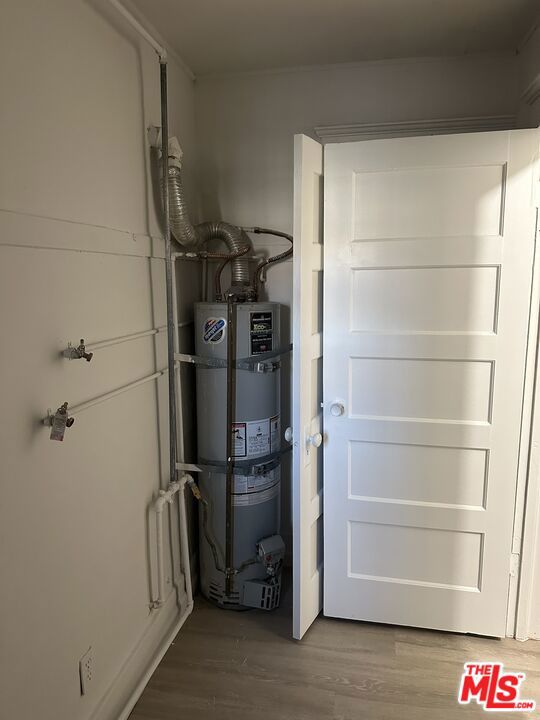 154 S Manhattan Place Property Photo 18
