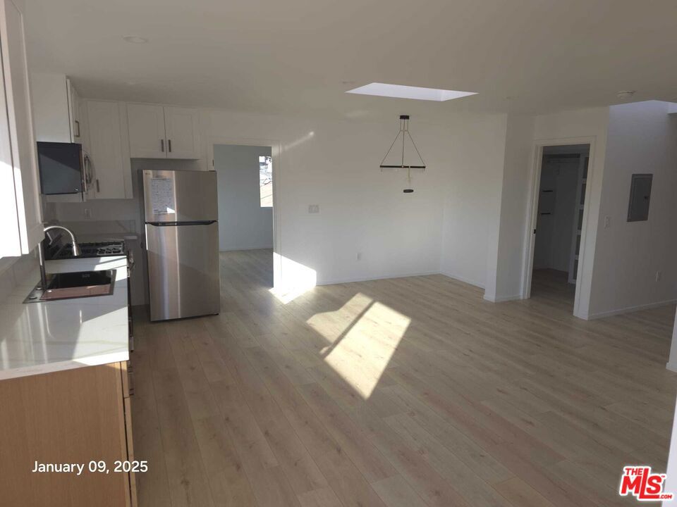 11315 Tiara Street 3 Property Photo