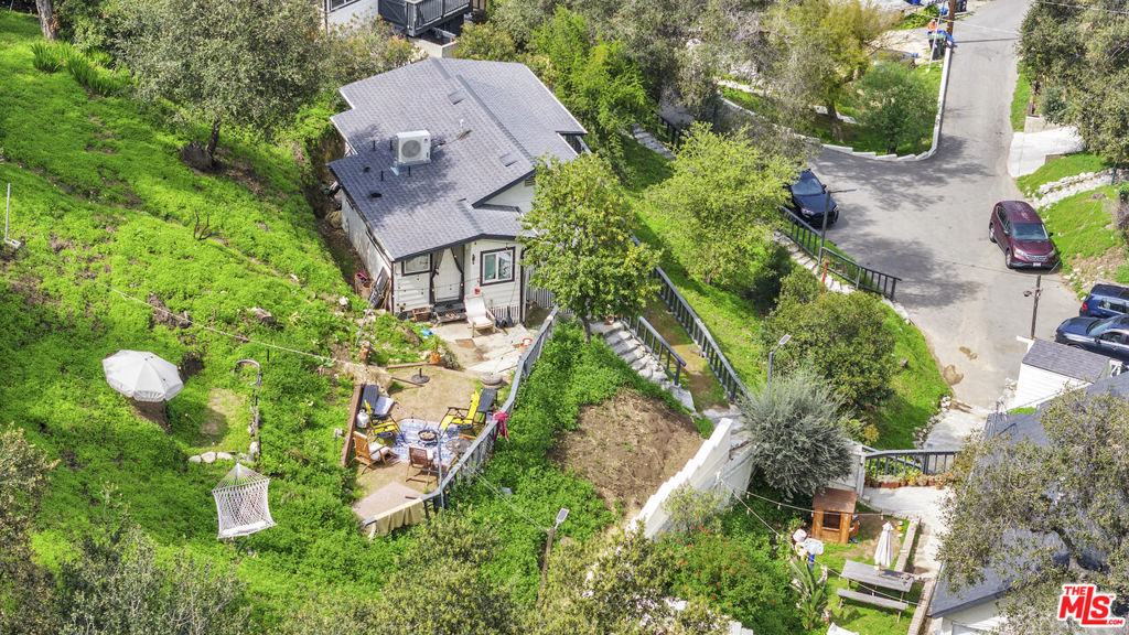 1182 Oak Grove Drive Property Photo 6