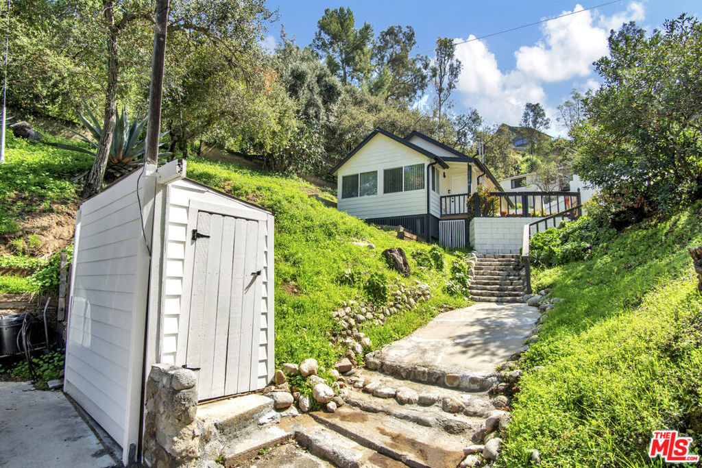 1182 Oak Grove Drive Property Photo 15