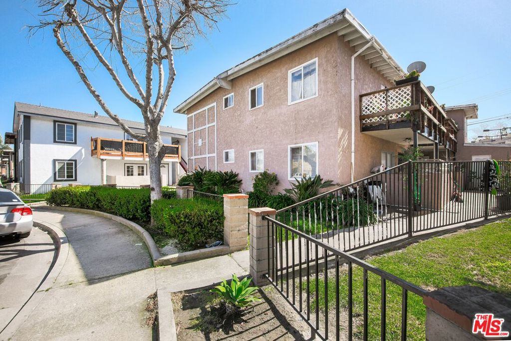 7642 Amberleaf Circle Property Photo