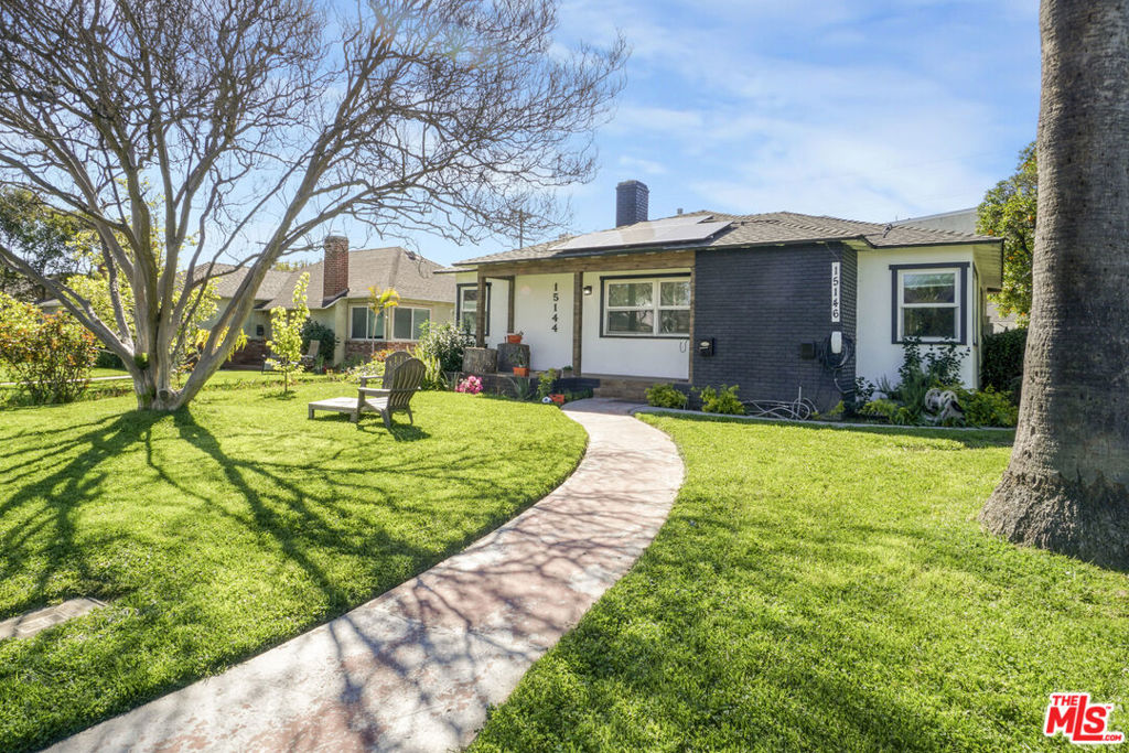 15144 15144 Martha Street Property Photo