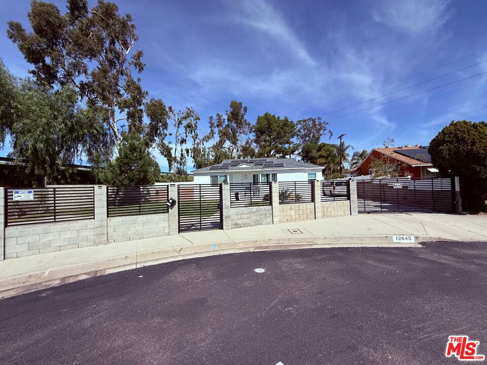 91605 Real Estate Listings Main Image