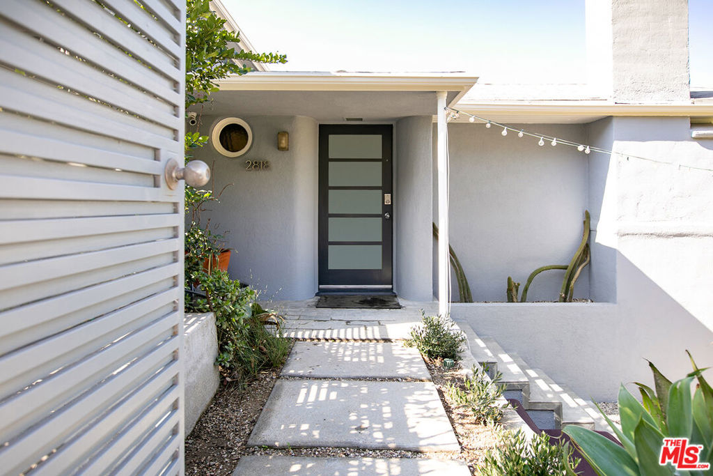 2818 Effie Street Property Photo