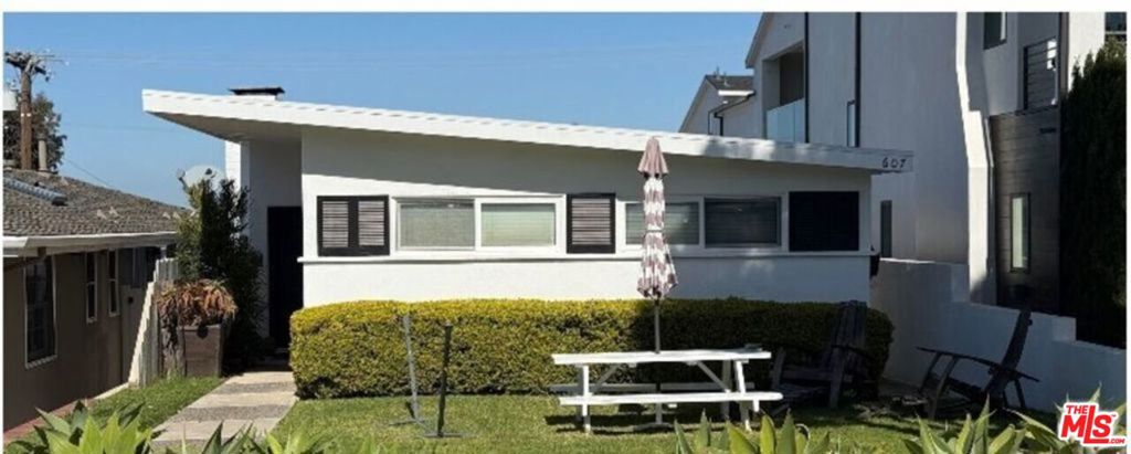 607 Poppy Avenue Property Photo