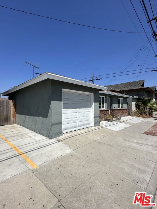 South Gate Real Estate Listings Main Image
