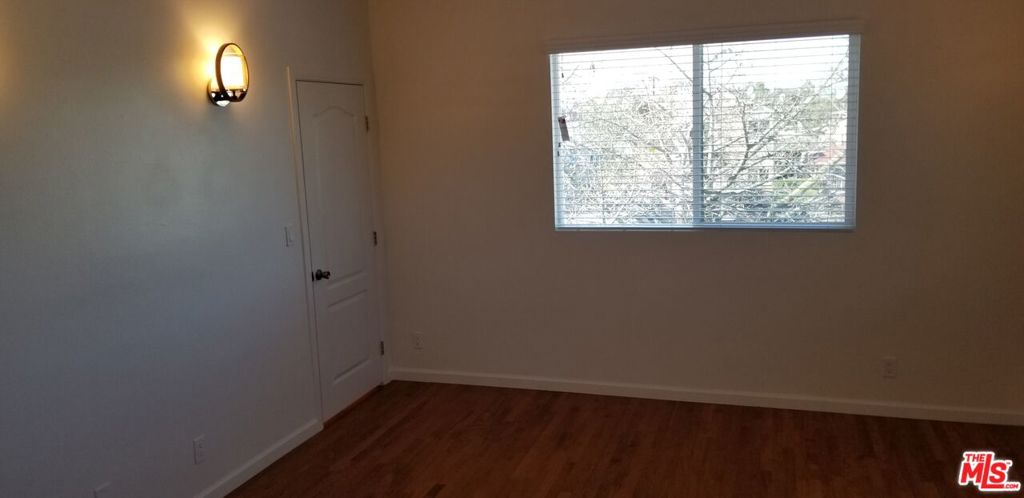 1816 S La Brea Avenue Property Photo 12