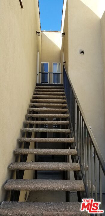 1816 S La Brea Avenue Property Photo 26
