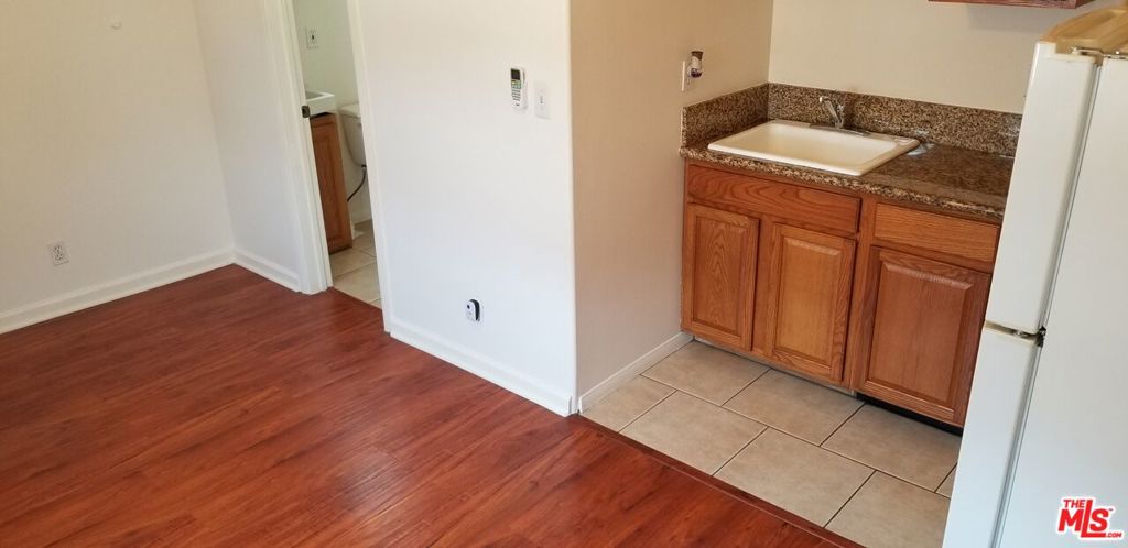 1816 S La Brea Avenue Property Photo 34