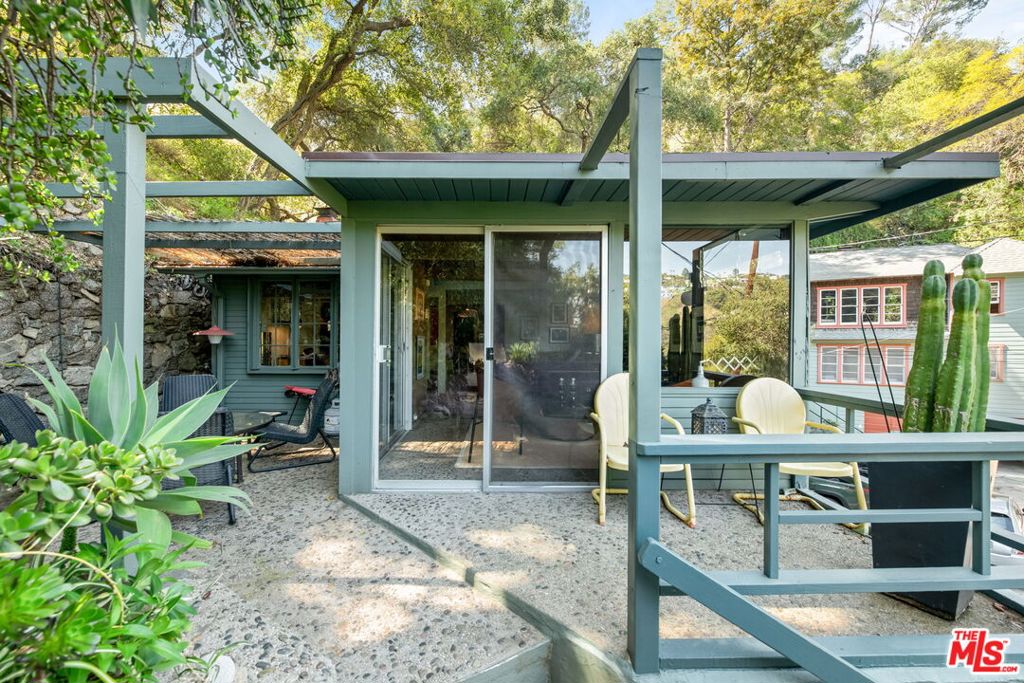 8260 Gould Avenue Property Photo