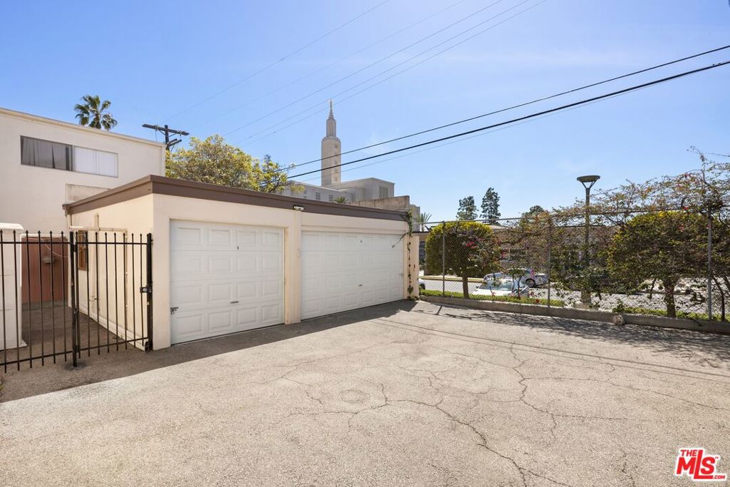 1621 Manning Avenue Property Photo 21