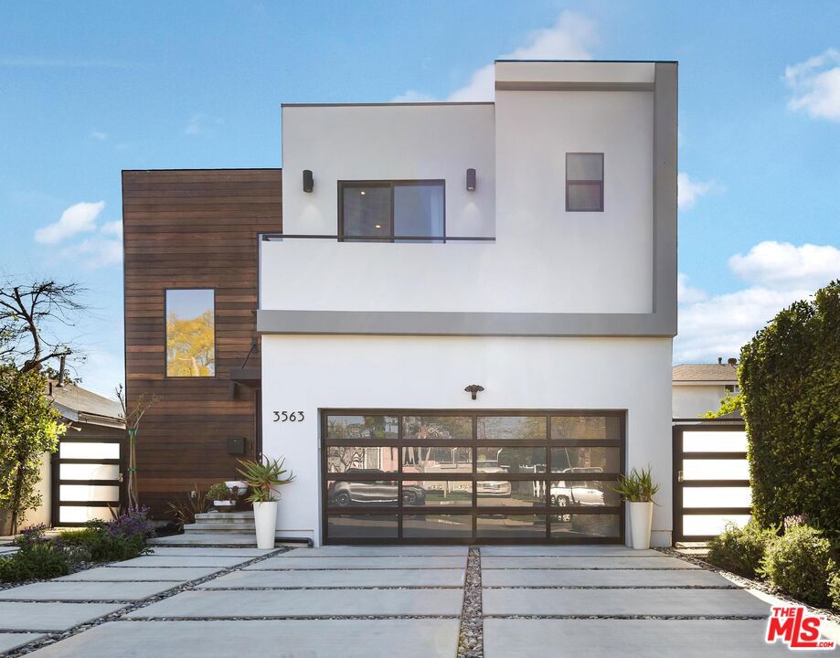 90066 Real Estate Listings Main Image