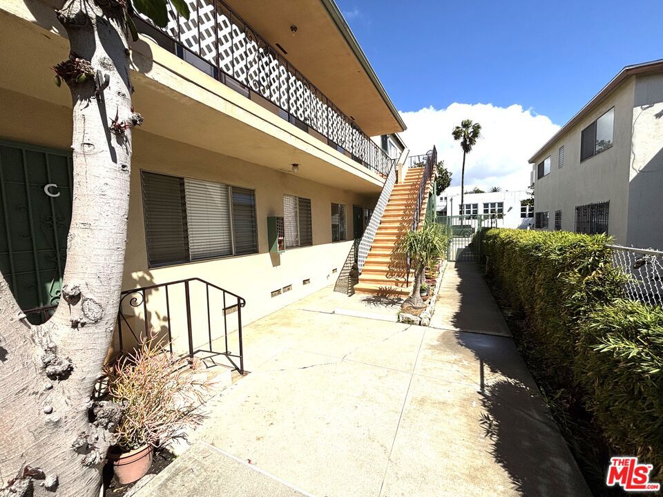 1310 10th Street Property Photo 6