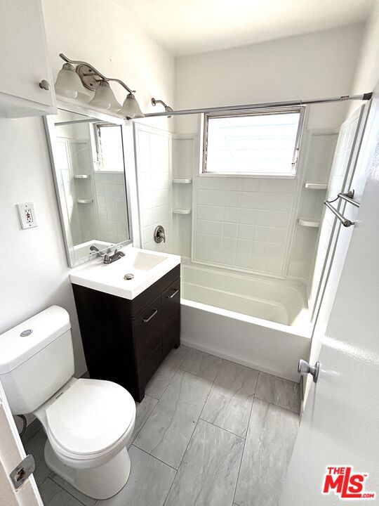 1310 10th Street Property Photo 9