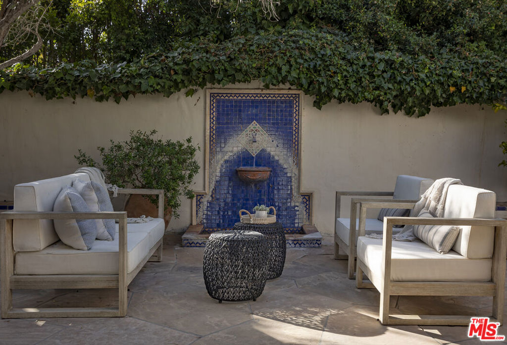 4110 Creciente Drive Property Photo 13