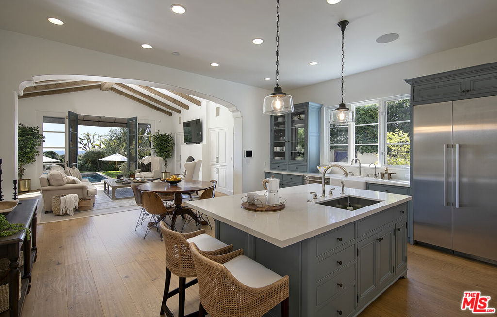 4110 Creciente Drive Property Photo 20