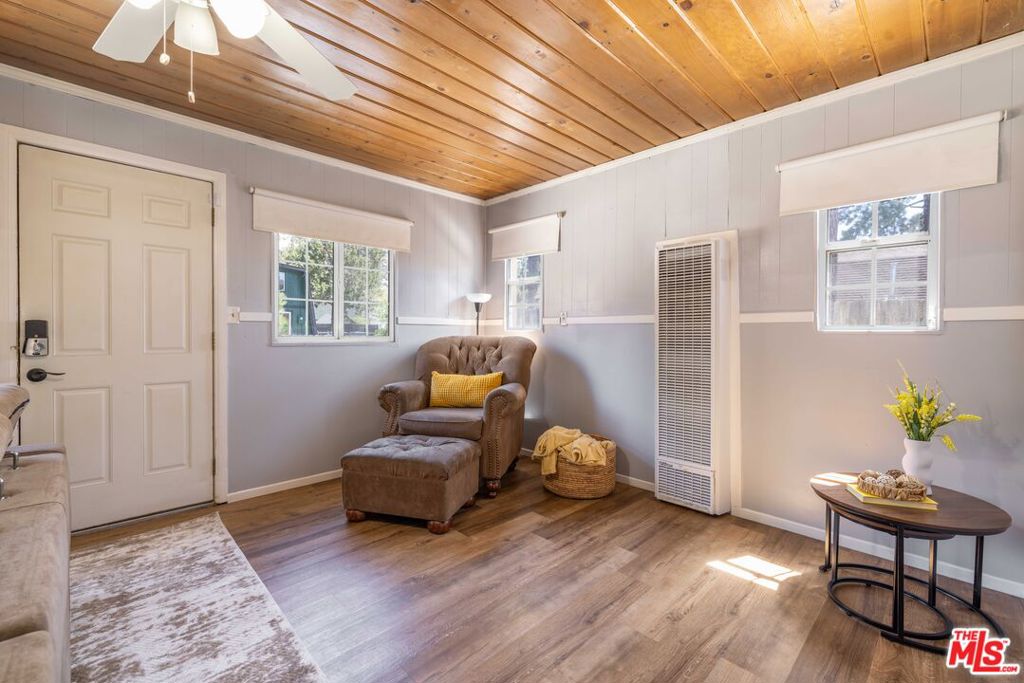 320 E Tiger Lily Drive Property Photo