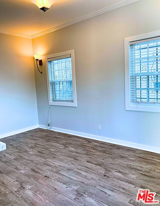 832 Hilldale Avenue Property Photo 25